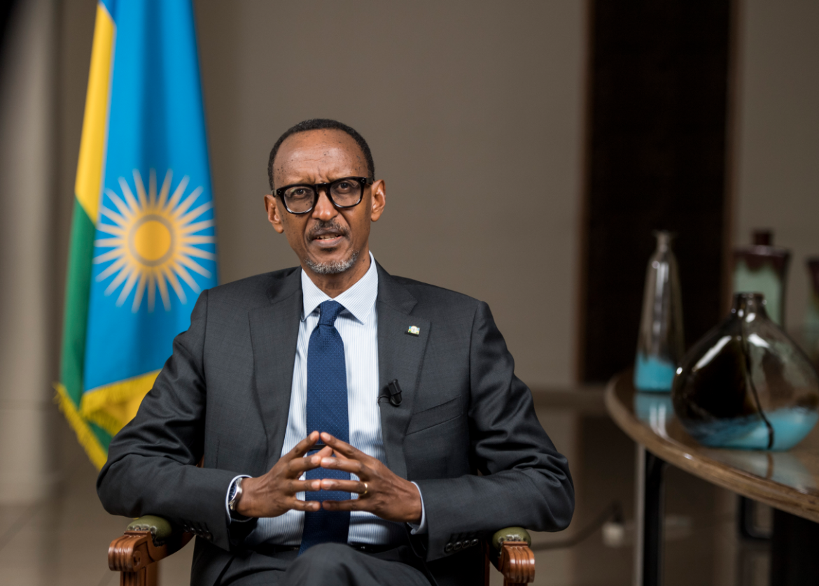 Rwanda : le président Paul Kagame officialise sa candidature pour un quatrième mandat